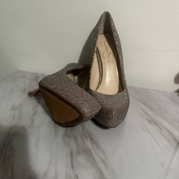Jessica Simpson Elegant Glittery Pumps size 10 - Picture 3 of 7